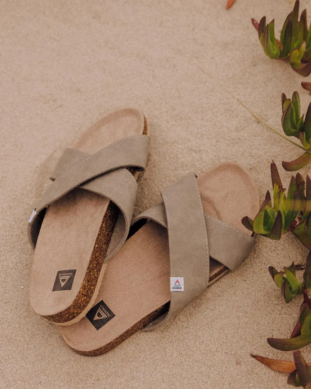 Women Passenger Island Sandal