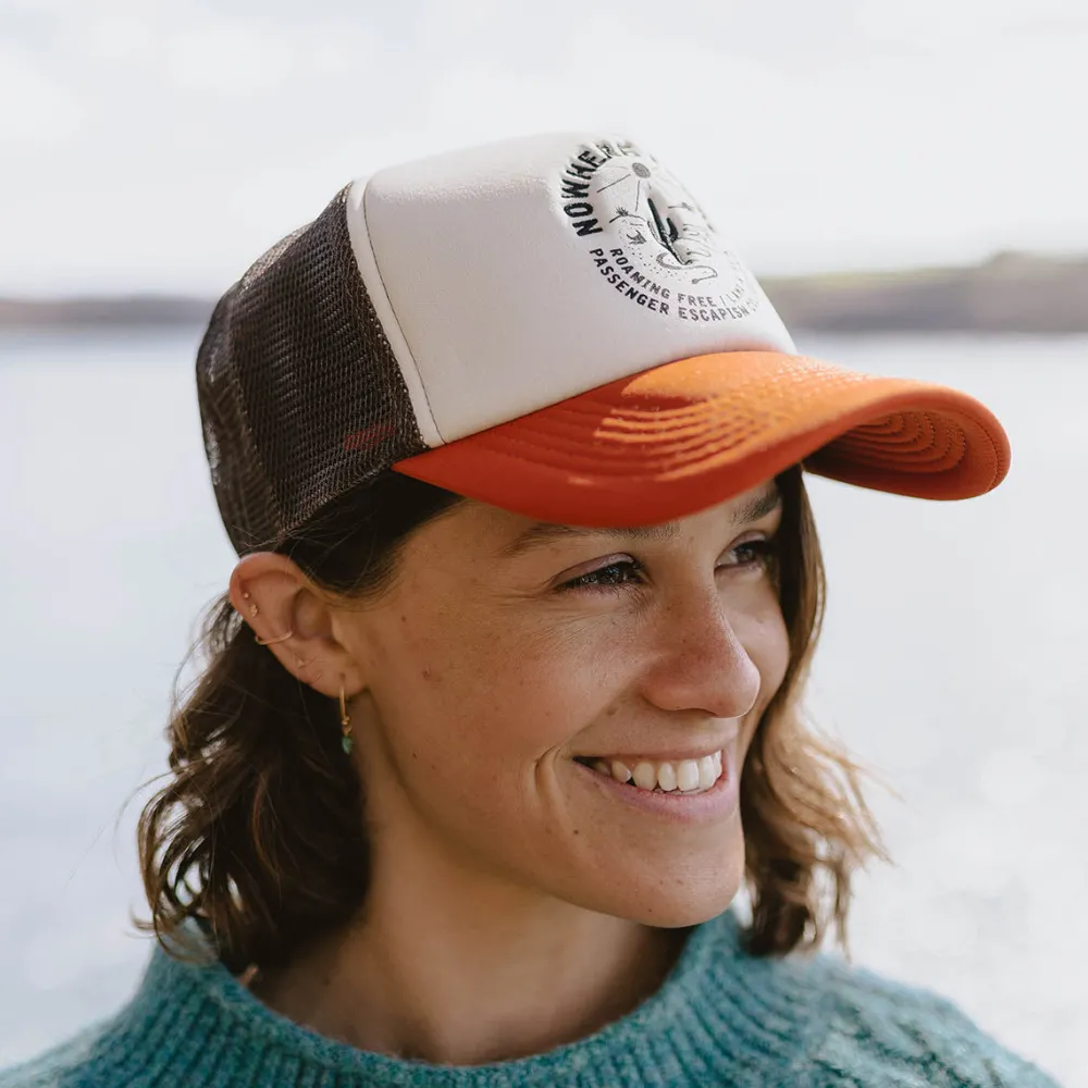 Women Passenger Land  Sea Snapback Trucker Cap