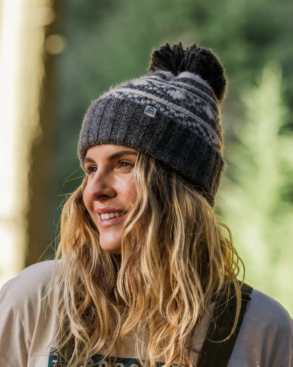 Women Floris van Bommel Lodge Recycled Bobble Hat