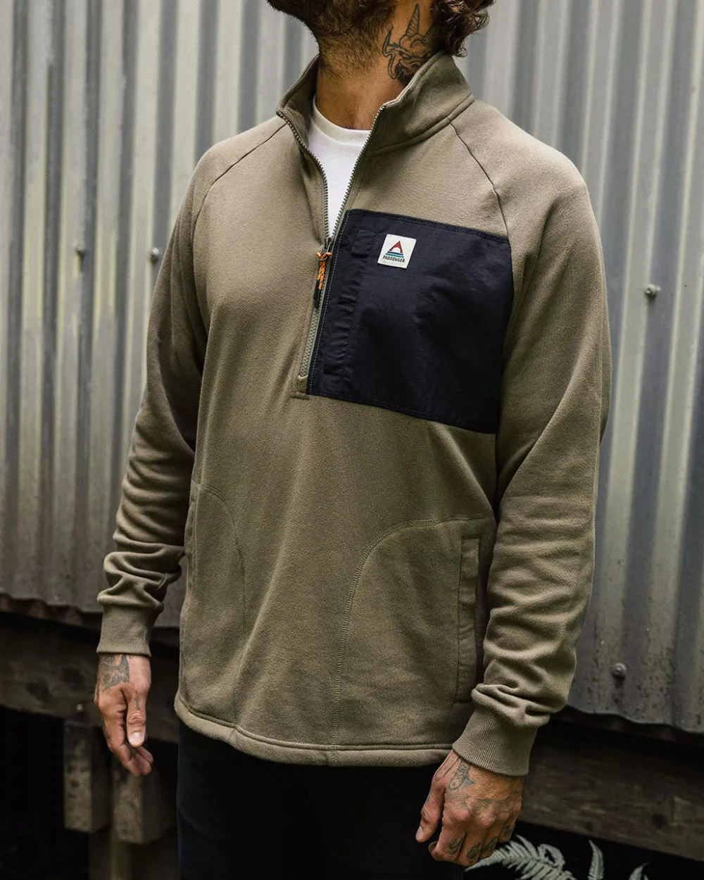 Passenger Offgrid 1/4 Zip Recycled Cotton Sweatshirt