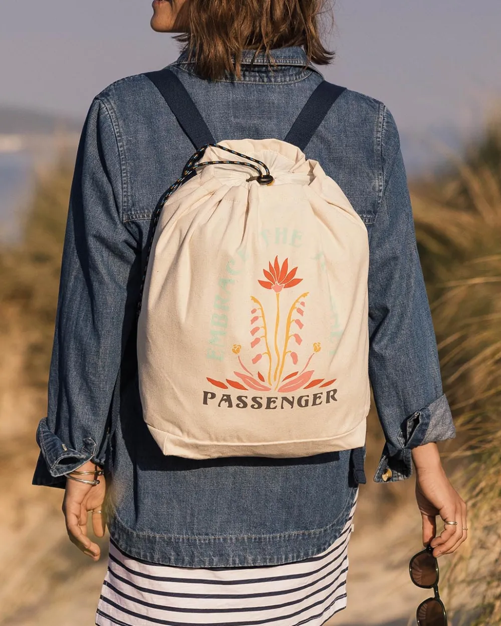 Women Passenger Pico Organic Tote Backpack