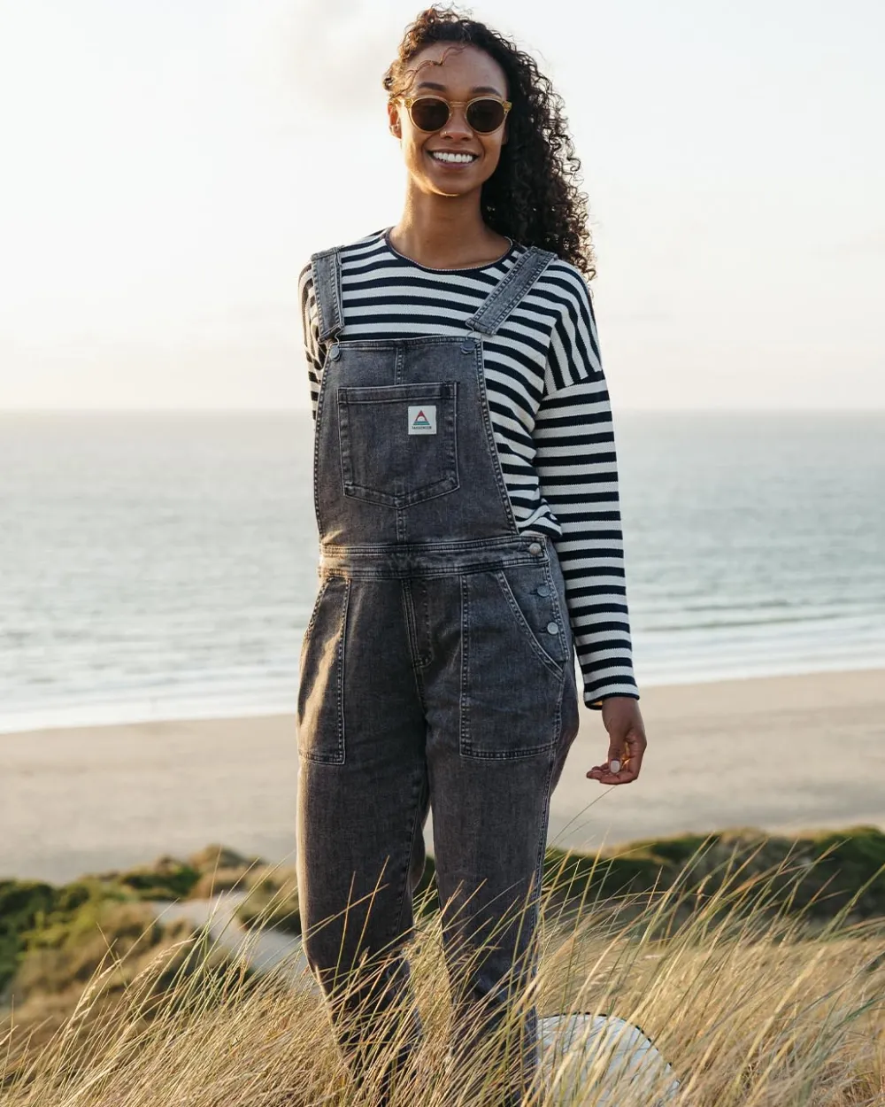 Women Passenger Roamist Organic Cotton Dungarees