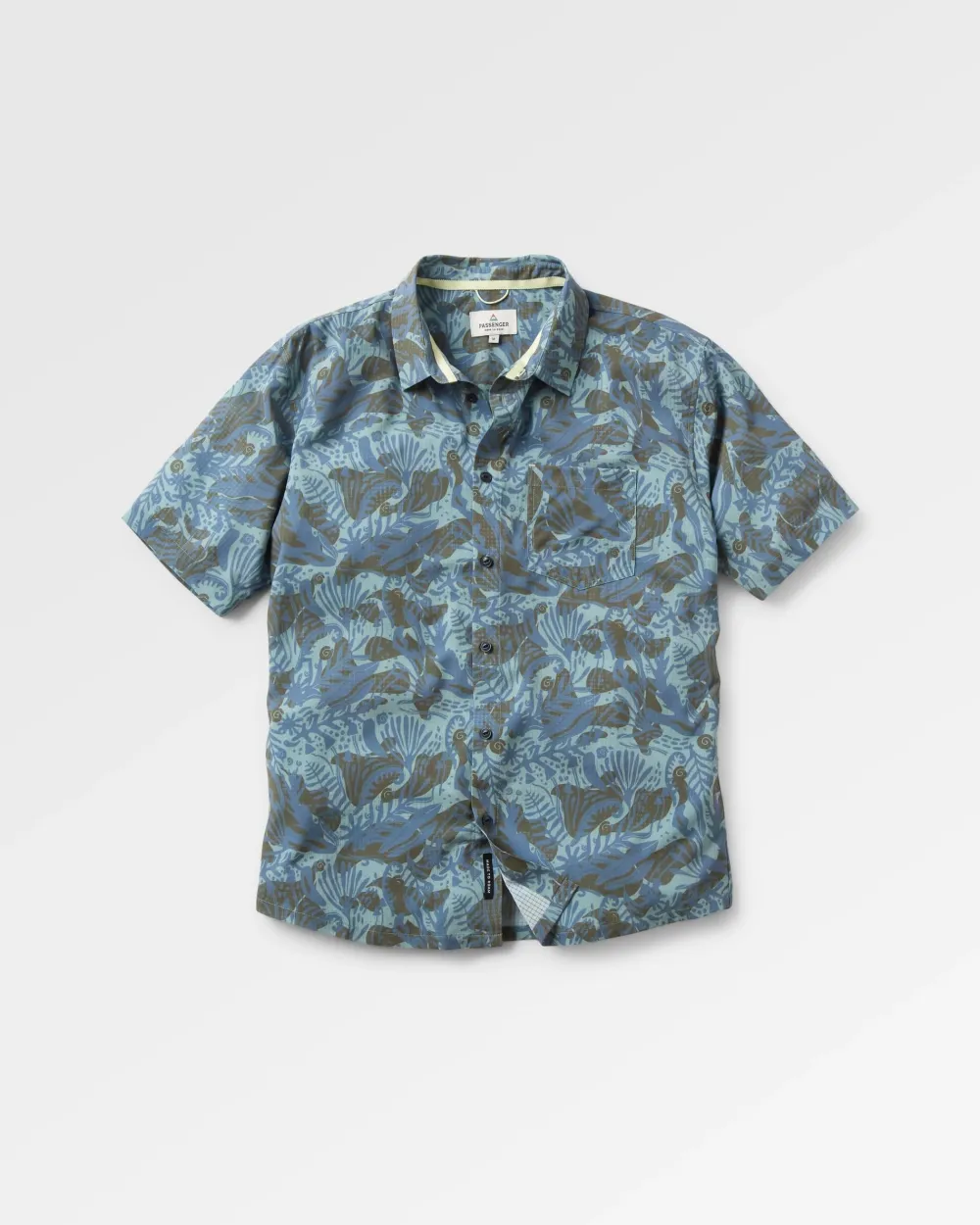 Passenger Sundowner Stretch Short Sleeve Shirt